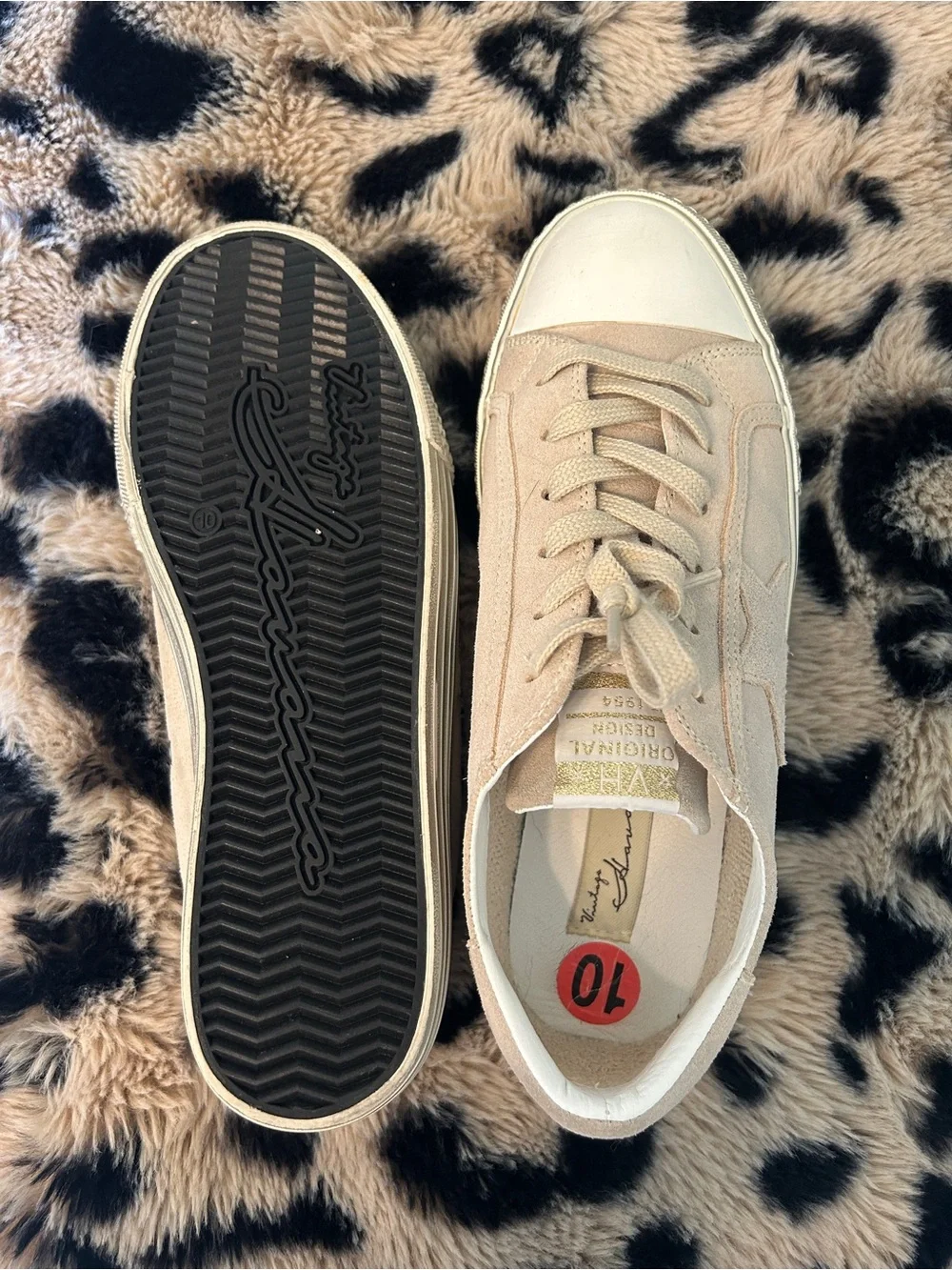 Vintage Havana Suede Star Accent Sneakers - Beige